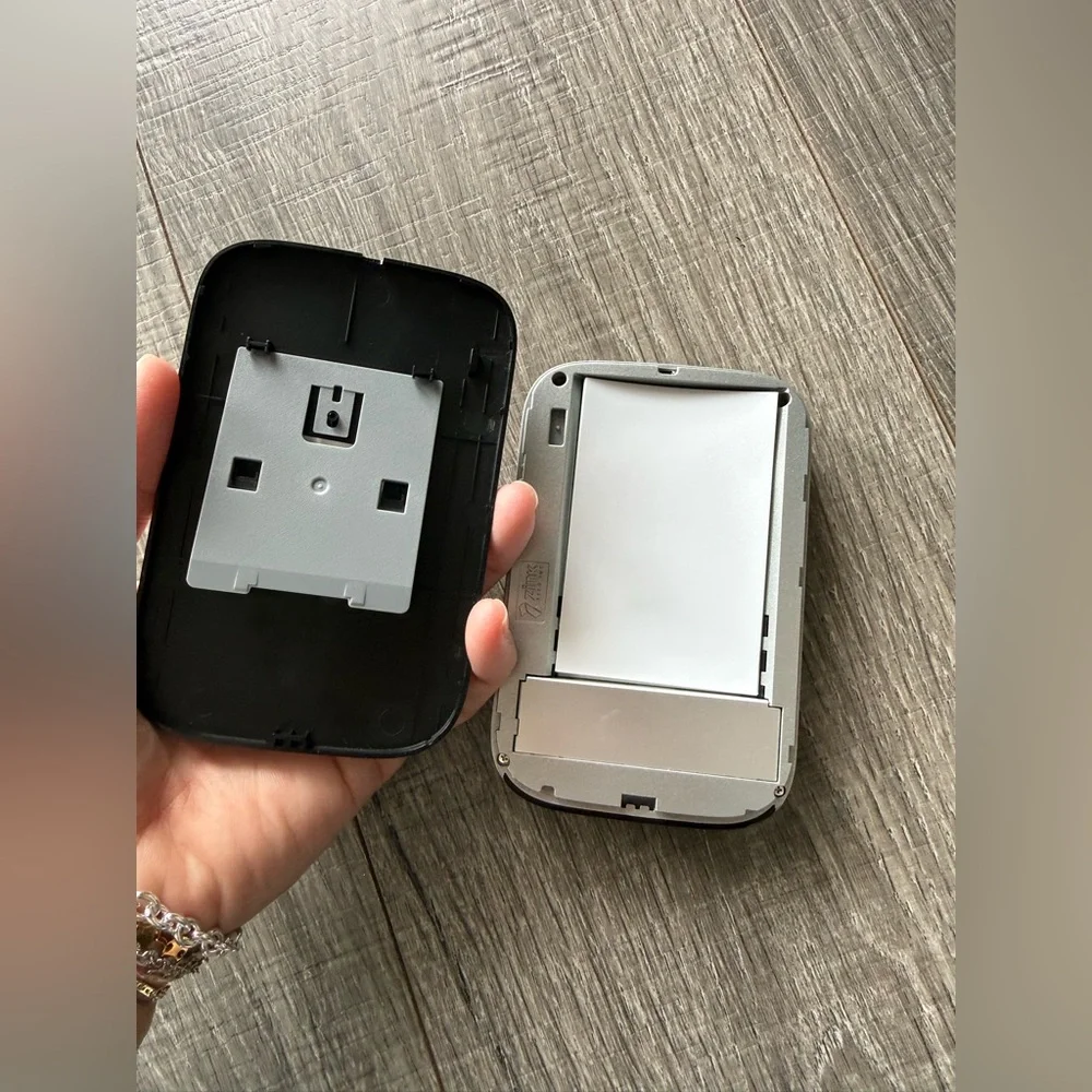 HP Sprocket mini pocket portable printer